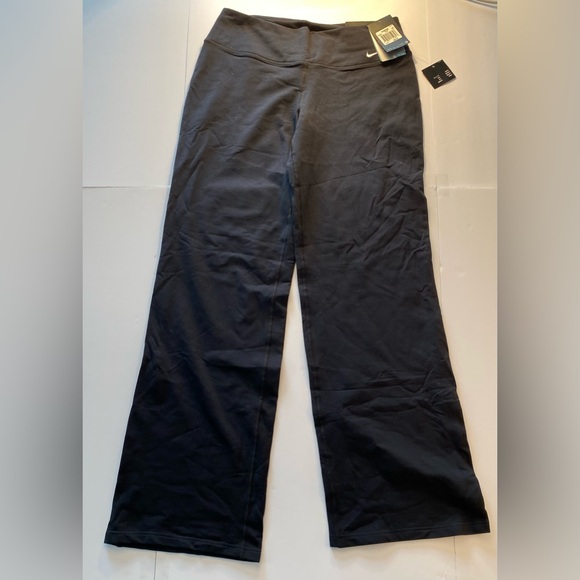 Nike Pants - Nike Black Loose Dri Fit Pants Medium Long NWT